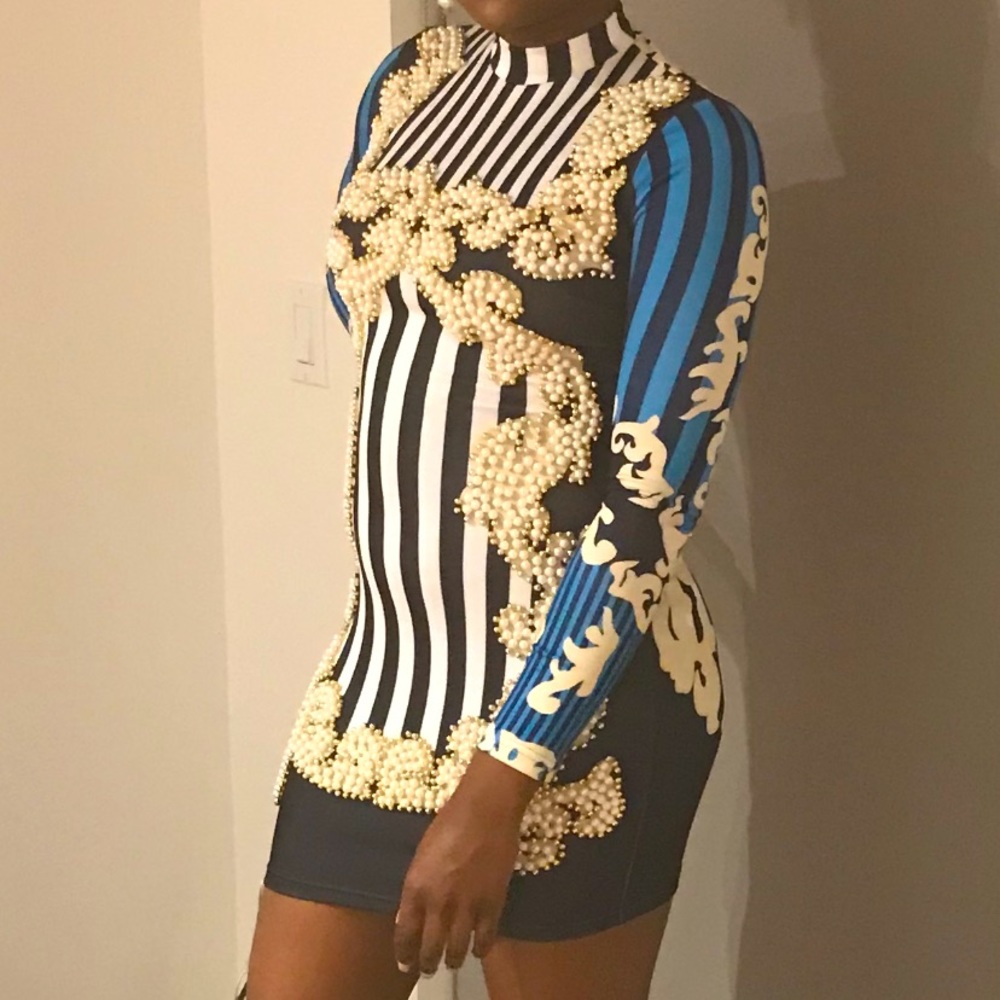 Showstopper Stripped Dress with embroidered pearls